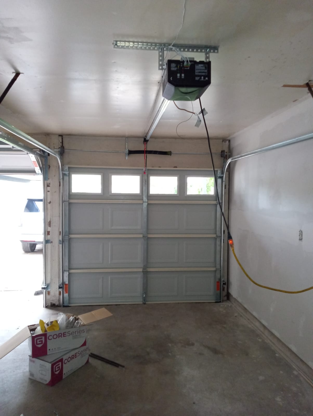 Top Garage Door Opener Repair Houston - Smart Openers & Troubleshooting - Lemus Garage Door Services Spring TX