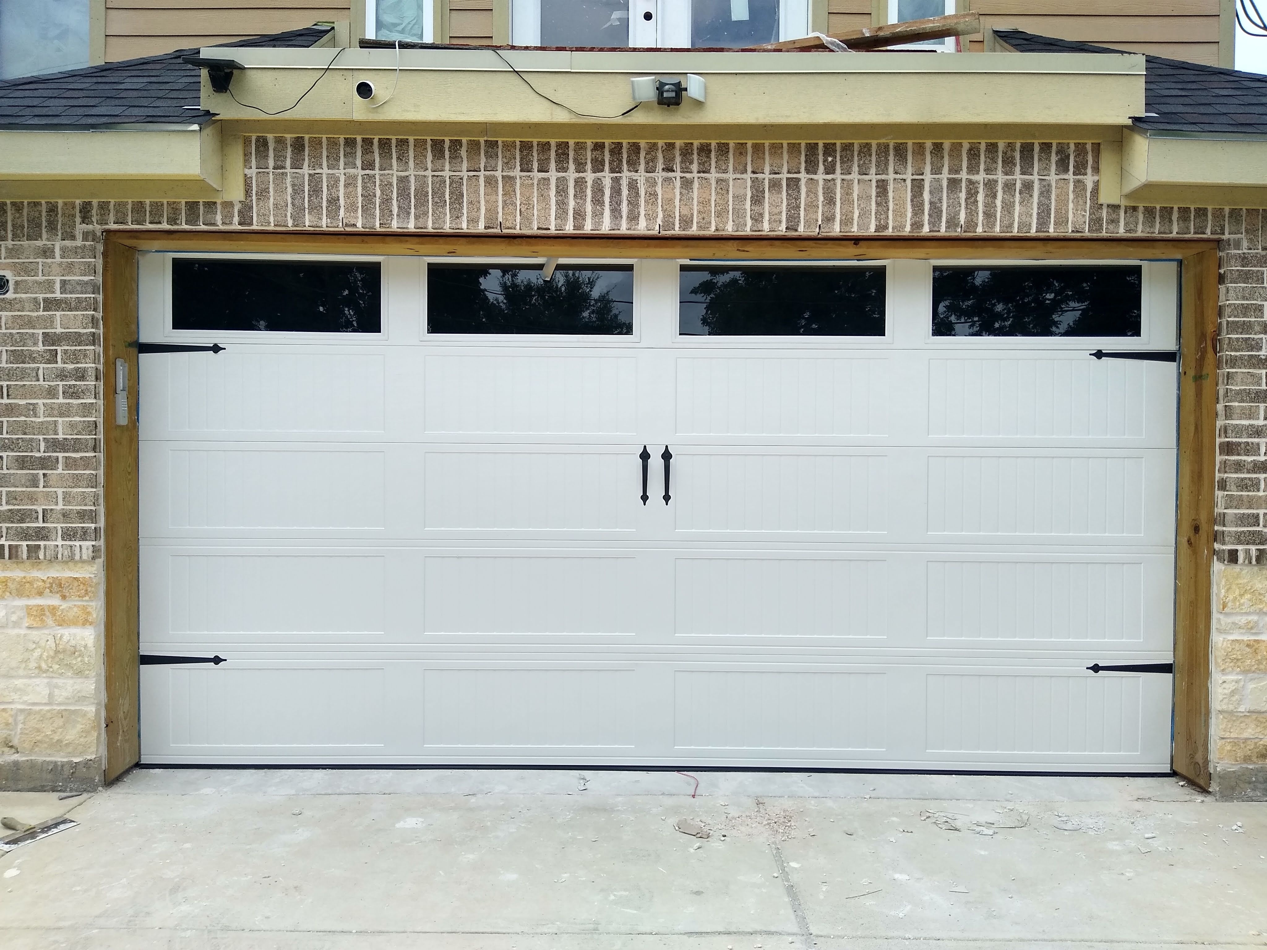 Expert Torsion Spring Repair in Spring, TX - Same-Day Service - Lemus Garage Door Services Spring TX